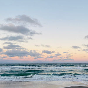 Meet your Posher, Aura